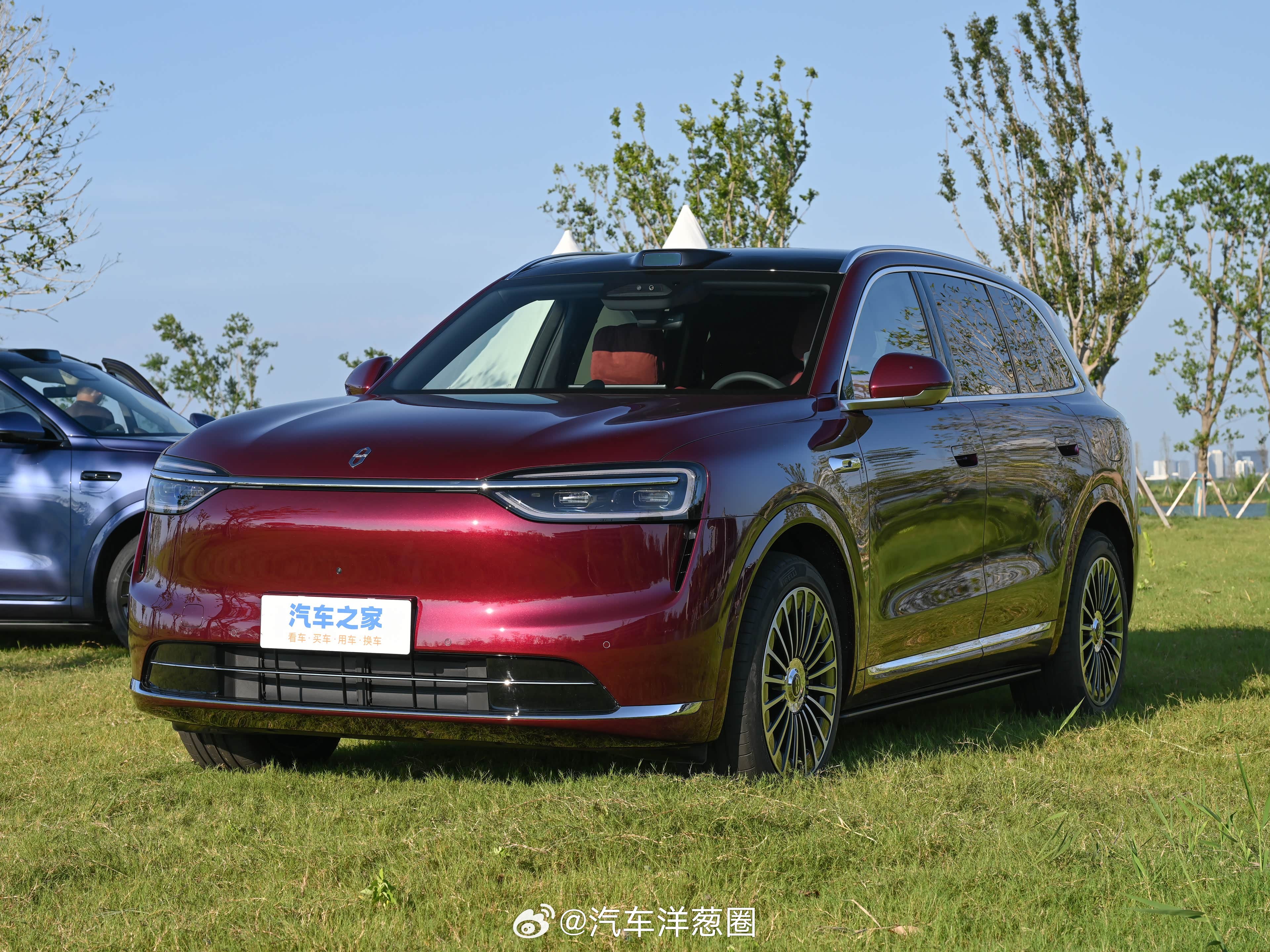 全新问界M7正式上市，升级两颗激光雷达+华为ADS 4增程版：27.98-35.