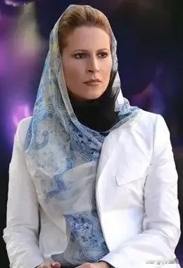 与狼谈判救不了羊群！卡扎菲女儿喊话伊朗——当地时间3月11日，利比亚前领导人穆阿