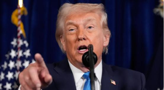 美国总统特朗普今天发文说：“我已从国防部获悉，国防承包商雷神公司在响应国防部需求