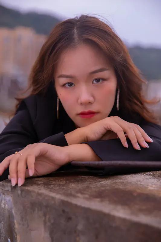 两女子老家相隔7公里长得一模一样 世界真奇妙！湖南双峰县青树坪镇的阿雅和荷叶镇的