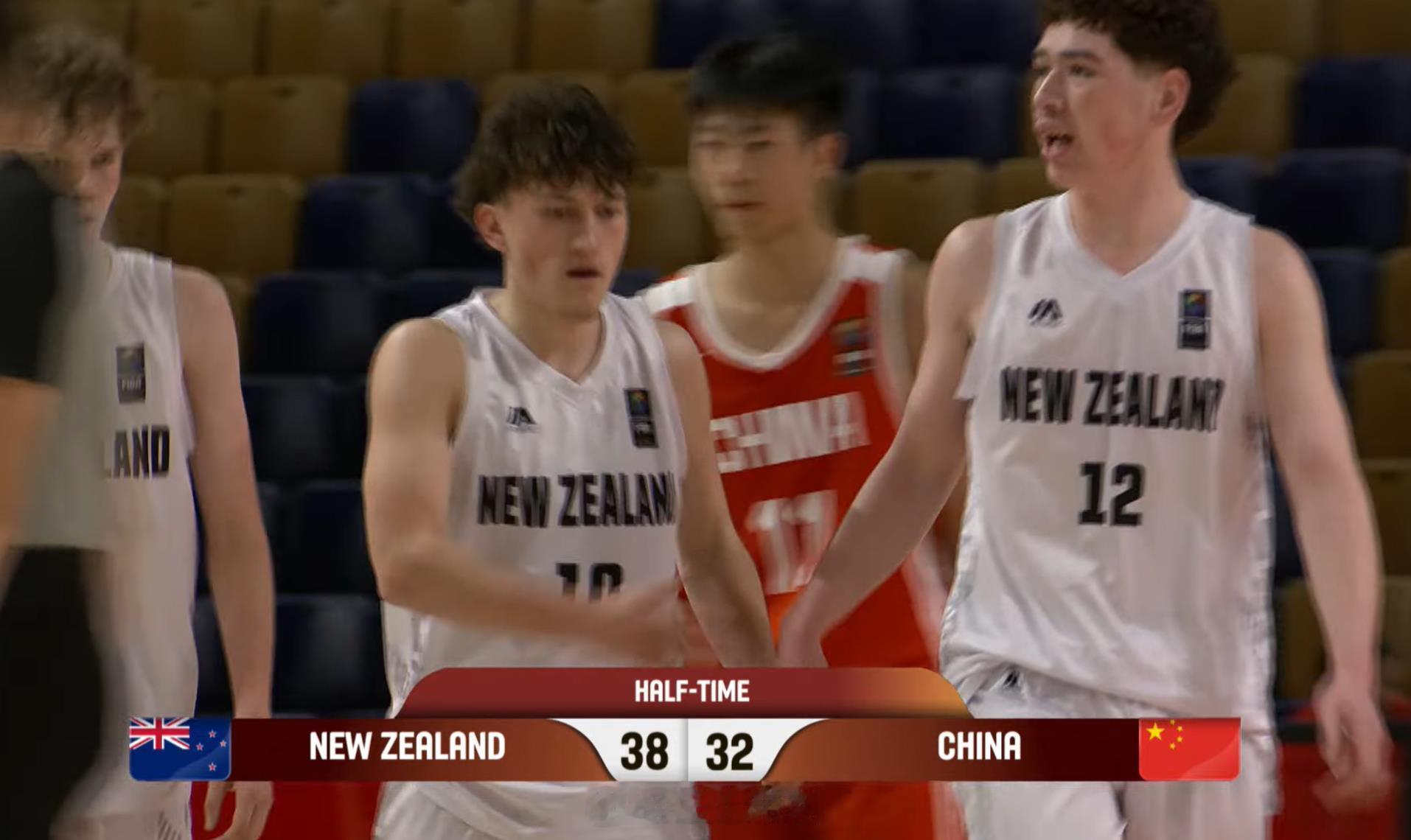 FIBAU16亚洲杯 后卫确实差点意思，没有办法 ​​​