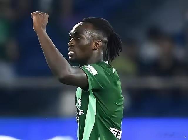 浙江边锋奥乌苏已确定与深圳新鹏程达成协议，目前正在处理相关加盟手续。