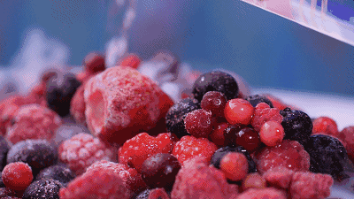 #日常实用大全#【#建议熬夜后多吃浆果类水果#】浆果富含多种抗氧化物质，比如维生