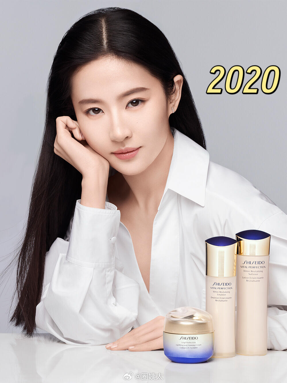 哥！姐！快来看大美女！资生堂这波回忆杀太顶了！这五年哪是代言人，简直是“冻龄”教