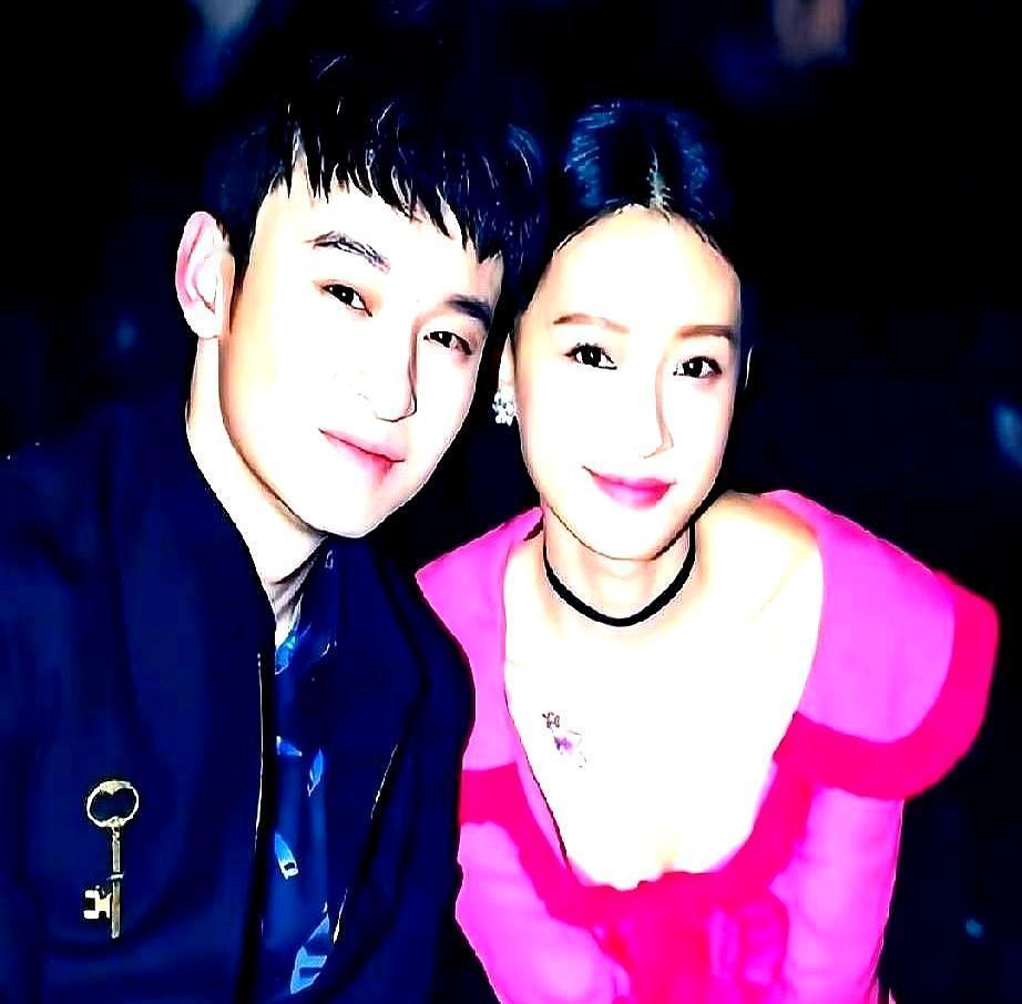 董子健怎么也想不到，救他票房的，竟是离婚快四年的前妻孙怡。
 
他导演的处女作《