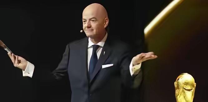 国际足联“彻底尴尬”！
​​谁能想到！英格兰6-4狂胜法国，全场轰出10粒进球，