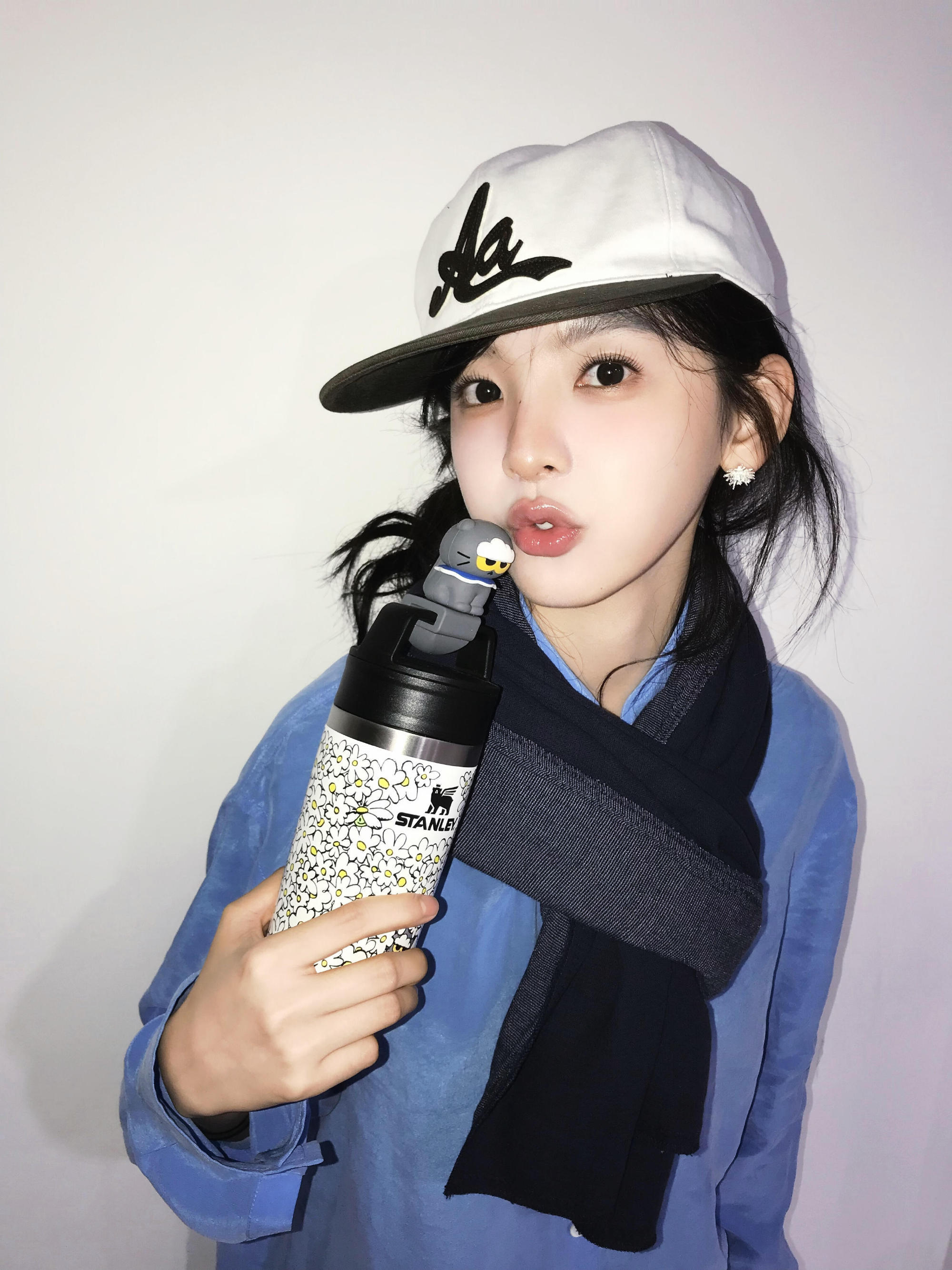 章若楠又在ins更新了，也是爱更新爱营业的95🌸🌸一枚啊，国内外粉丝最近都已