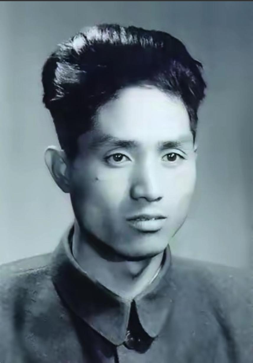 1942年，赵培宪被俘，日军把他带到赛马场当活靶子，给新兵练刺刀。日本新兵正要捅