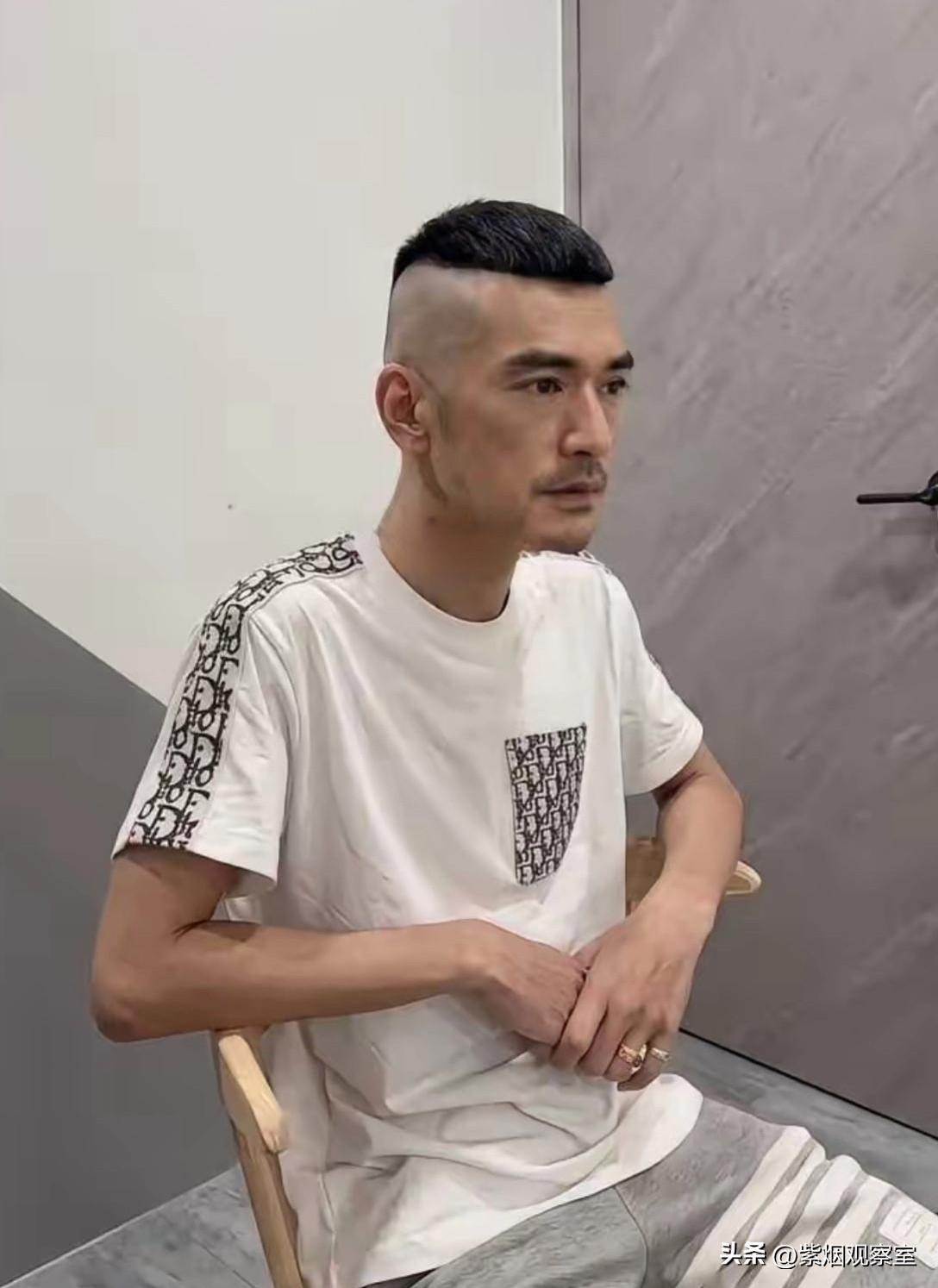 变了发型，金城武的变化真让人惊掉下巴！

从《重庆森林》开始，他就是公认的“亚洲