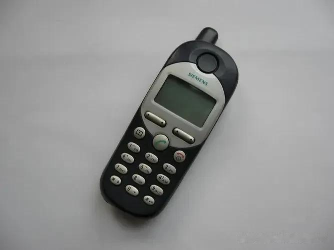 #你买的第一部手机是什么牌子的怎么样#西门子3508