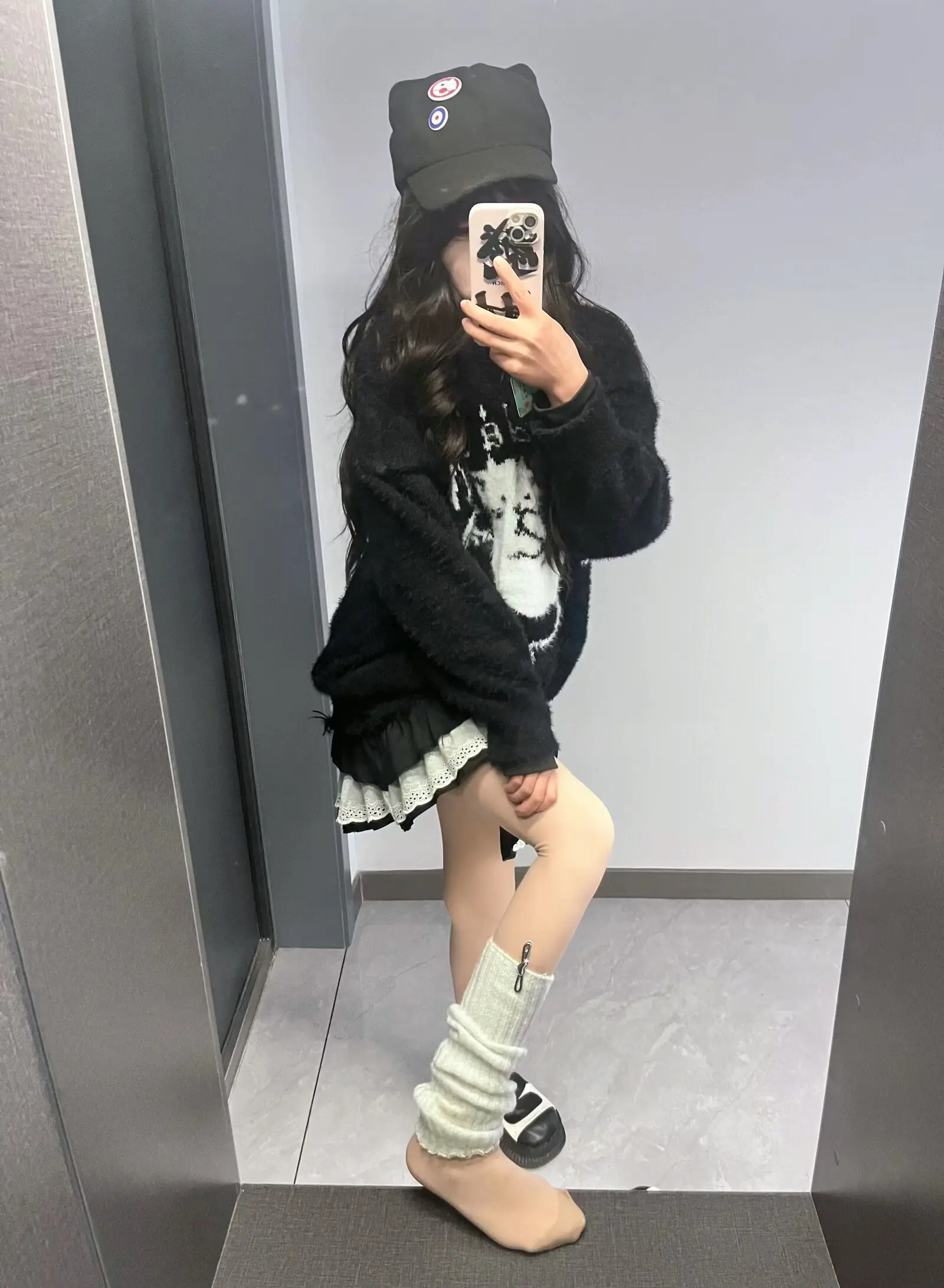 潮人穿搭 穿搭日记 潮牌穿搭 酷女孩穿搭 今天穿什么