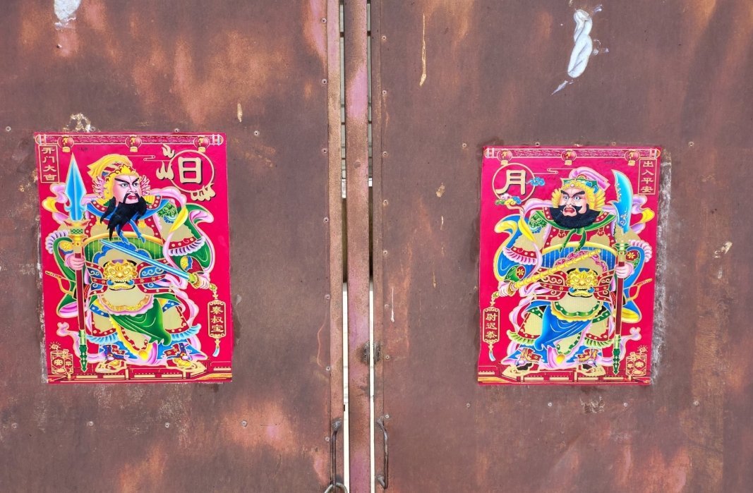 我就想问问，哪个商家干的！为啥还印反了，下次买的时候一定要打开看看啊，各位老铁,