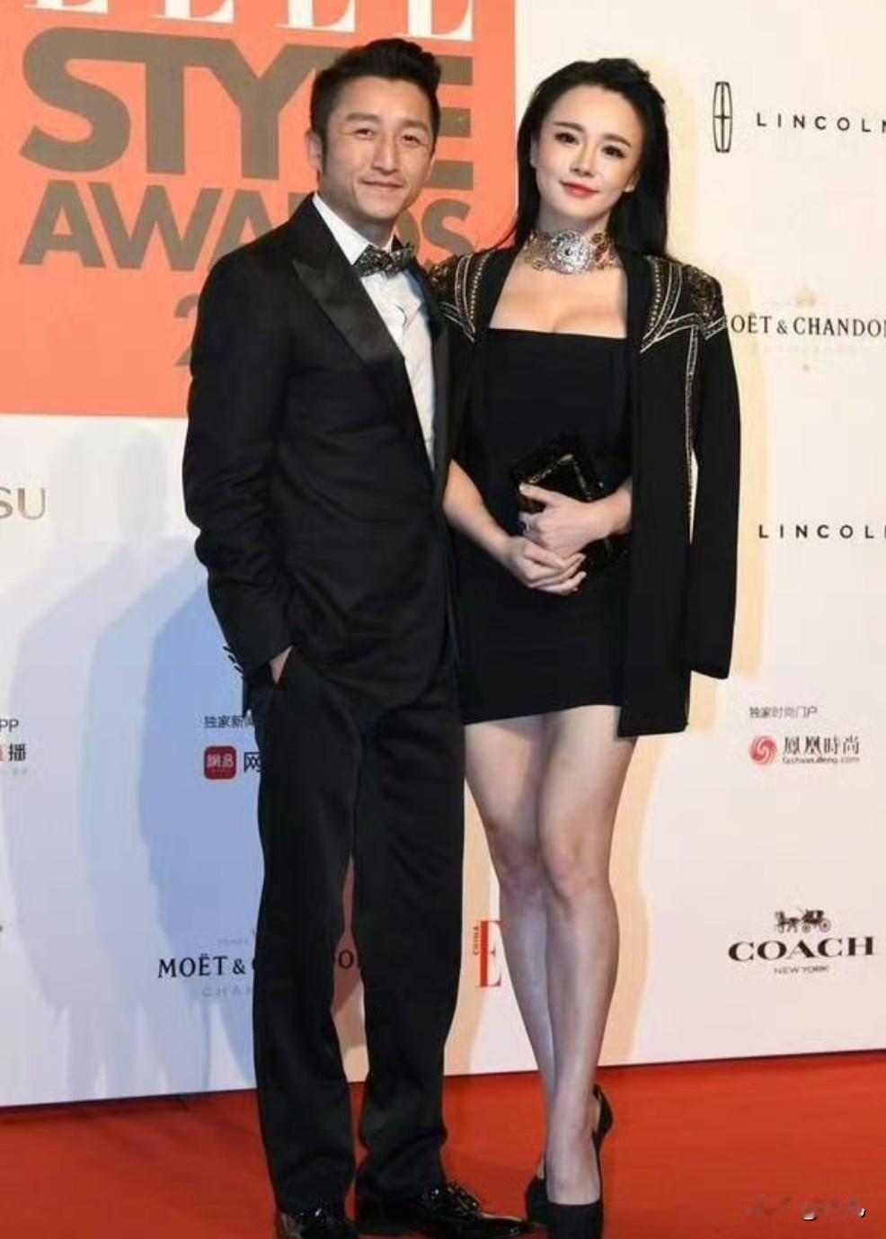 冉莹颖回应债务还清后是否离婚


邹市明与冉莹颖长期矛盾不断，夫妻关系沟通难争吵