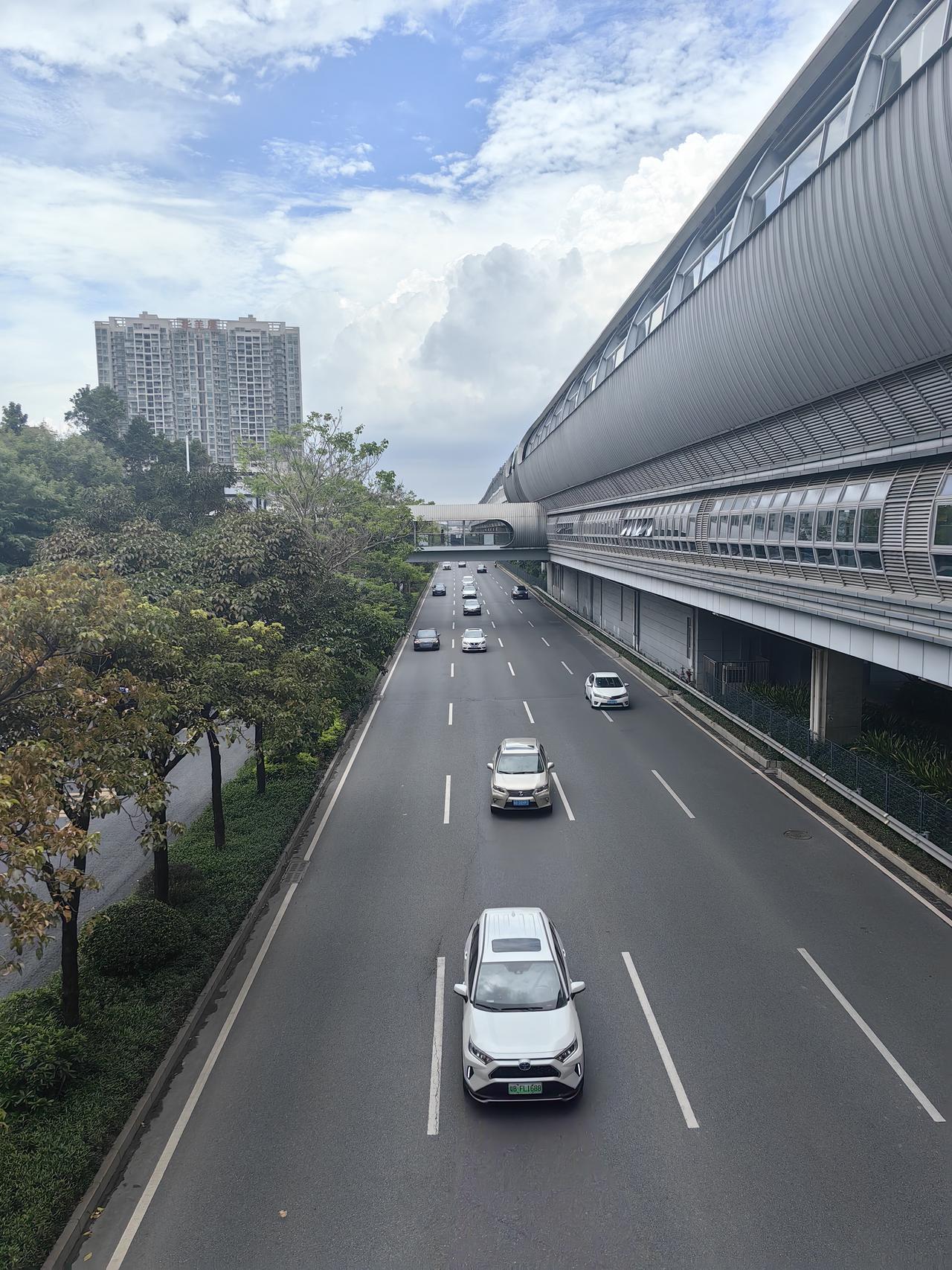 “十五五”规划落地：我国充电基础设施迎来全面升级
 
近日，国家发改委、国家能源