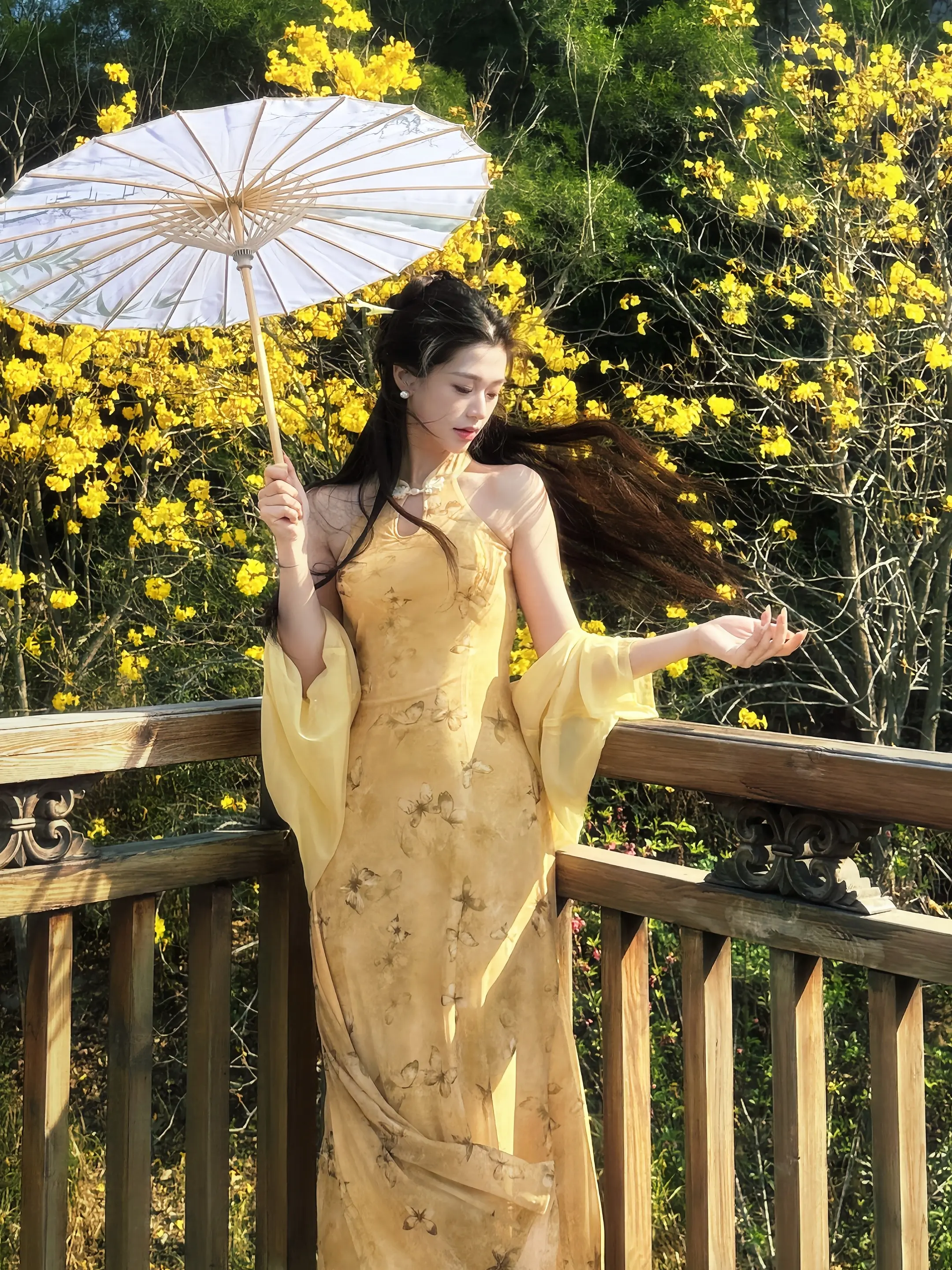 春知晓 梦不觉 恰似你我那年。
