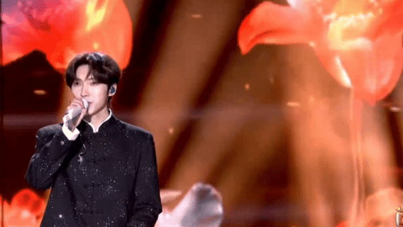 赵磊实力全跨晚排前几赵磊你的实力我一直有目共睹赵磊实力完全是全跨晚排前几程度啊喜