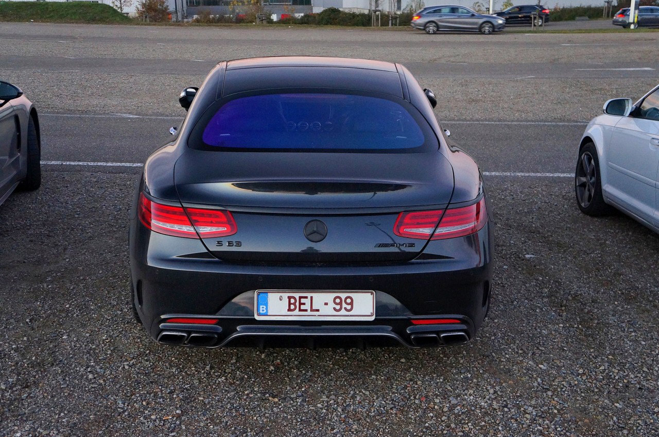 梅赛德斯Benz S63 AMG Coupe 