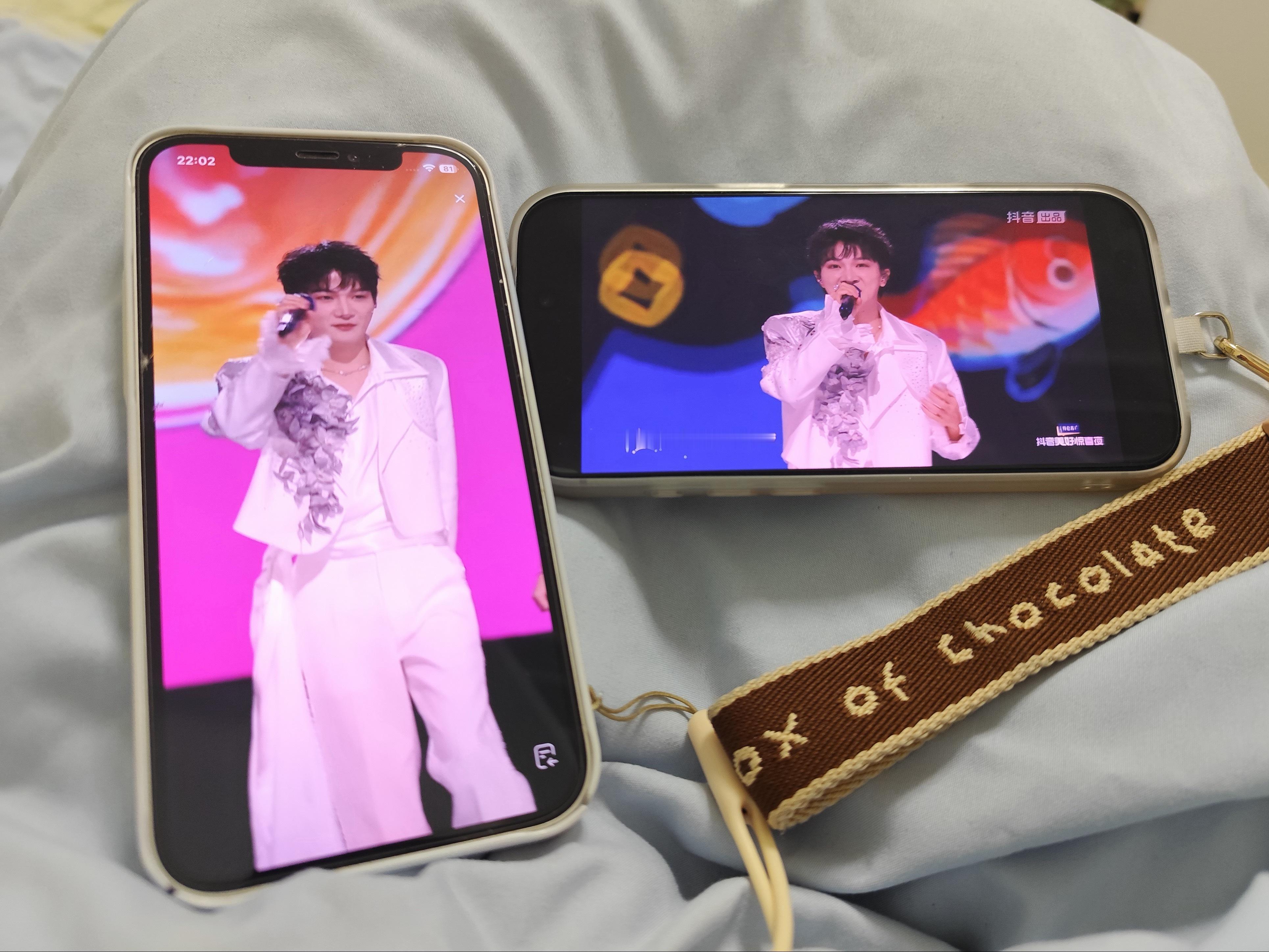 周深 还是喜欢看直拍，根本移不开眼😍 