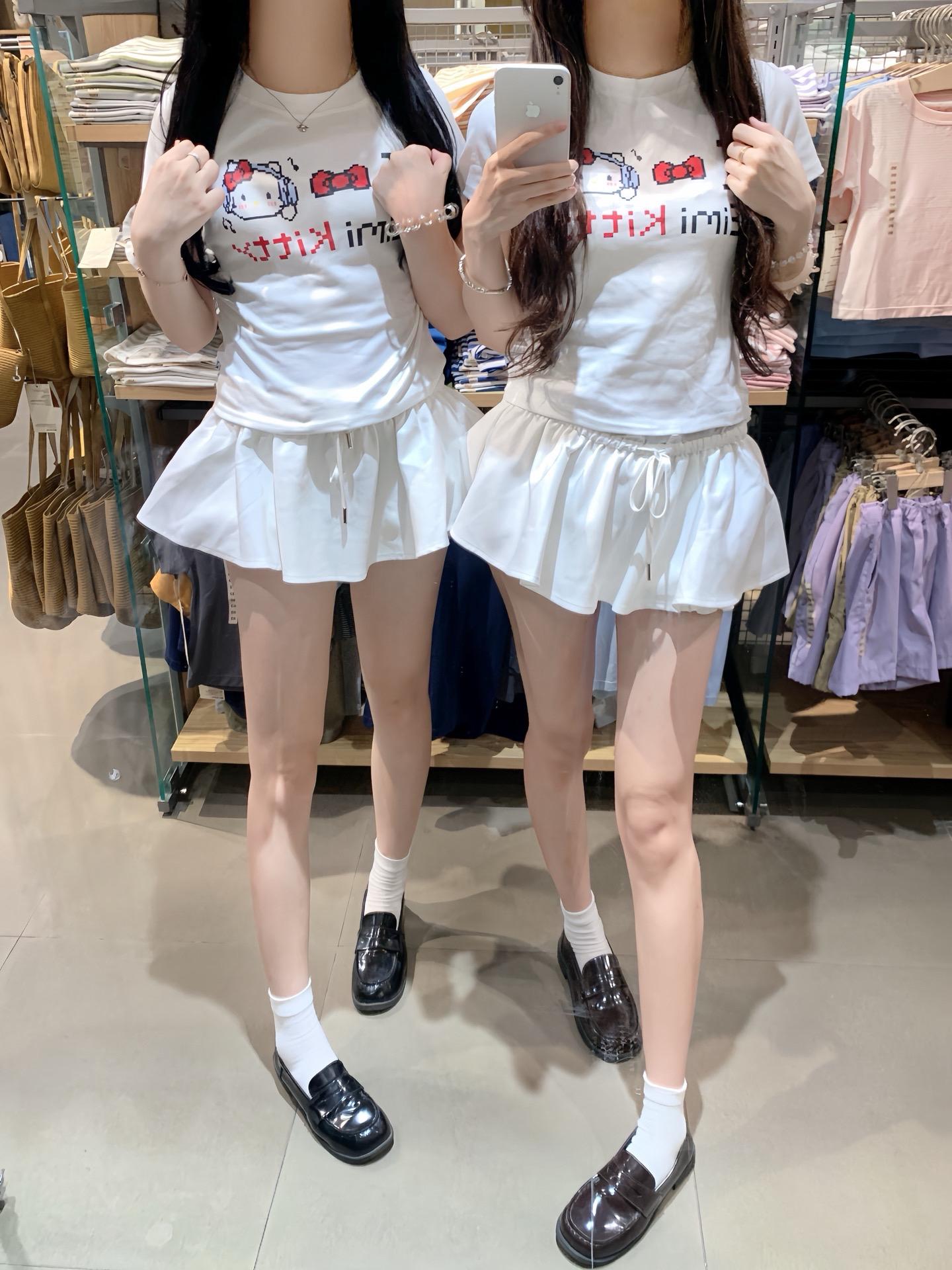 他们好麻烦 但是你说废话我都觉得你好可爱