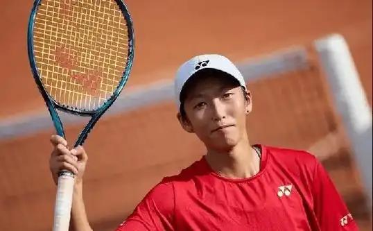 🇨🇳六安W100女单半决赛
🇨🇳尤晓迪 3-2 🇨🇳王曦雨（退赛）