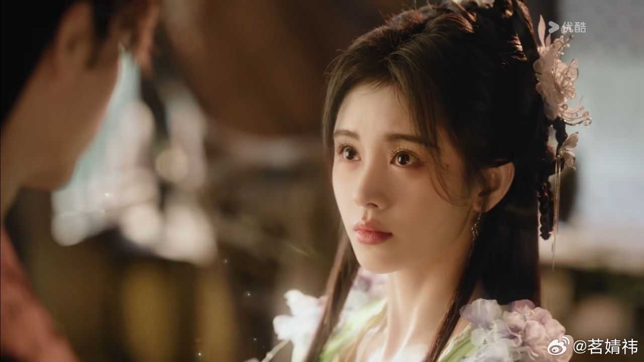 jjy鞠婧祎万花世界jjy鞠婧祎苏绿夏“看到那么多恶评的时候有没有想过退缩呢.”