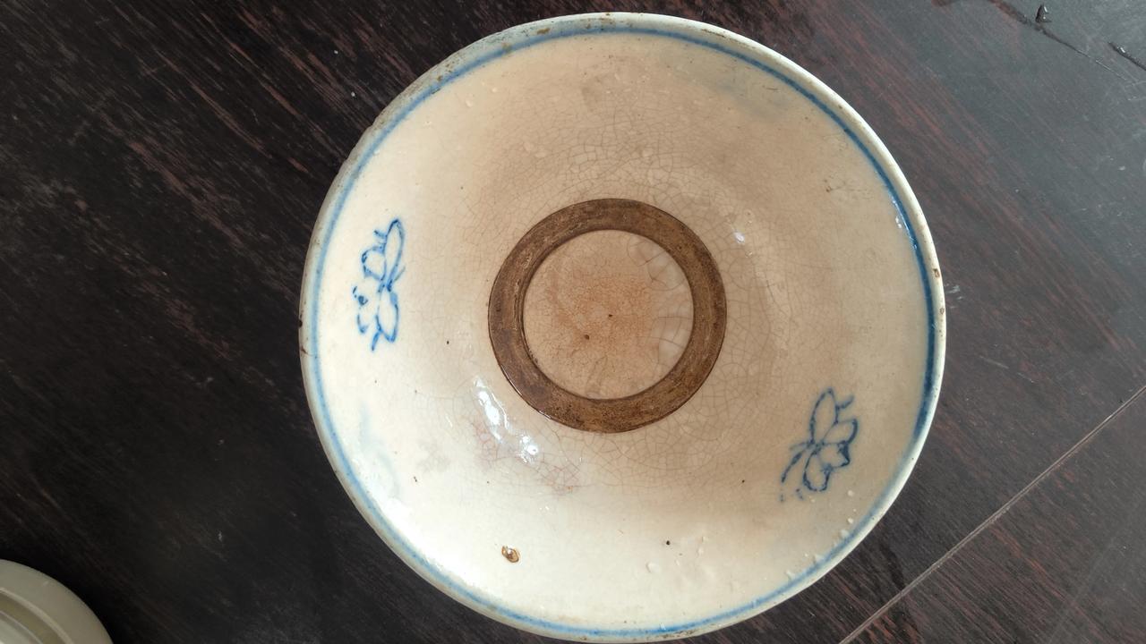 这碗多有年代感，算古董不？[呲牙][呲牙][呲牙]