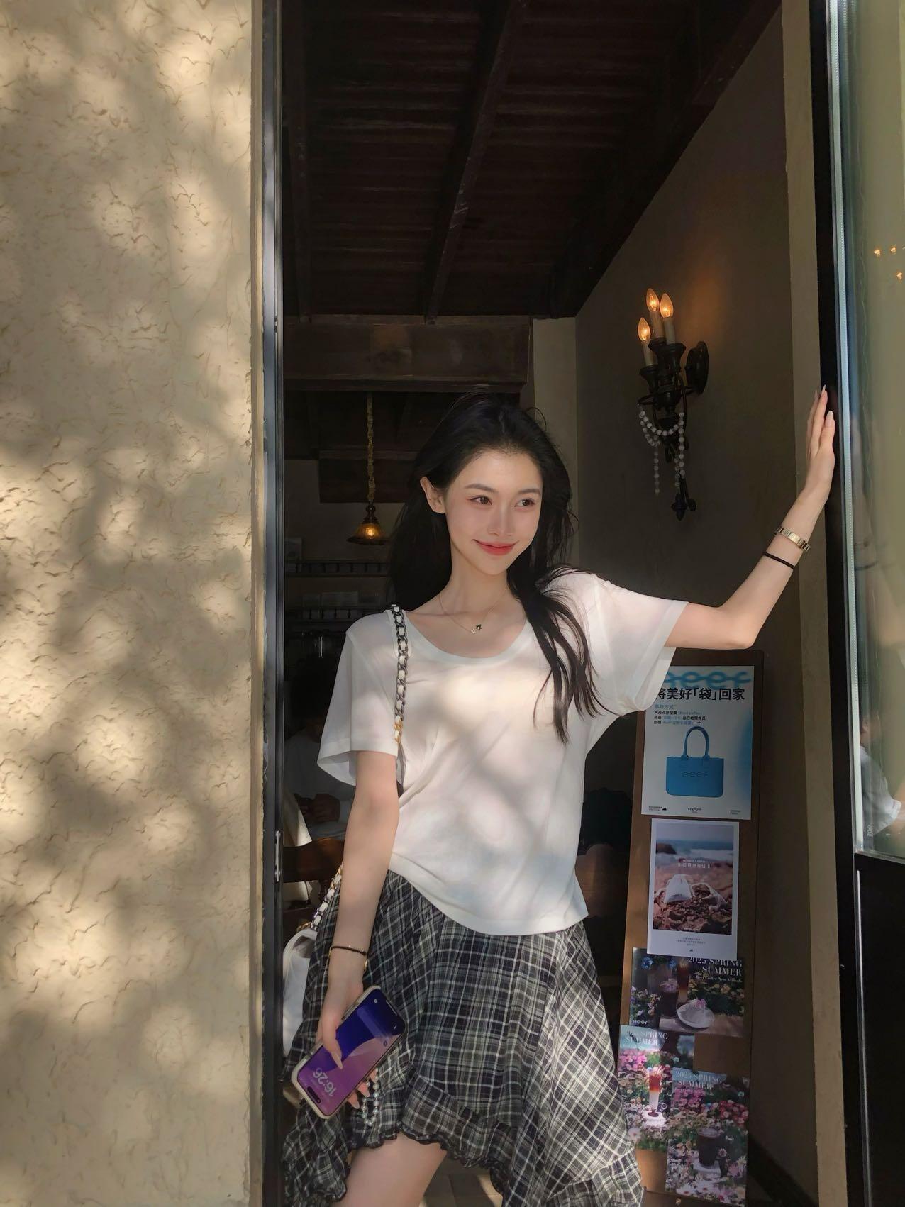 再坚持一下，困难只是暂时的，光明就在前方。