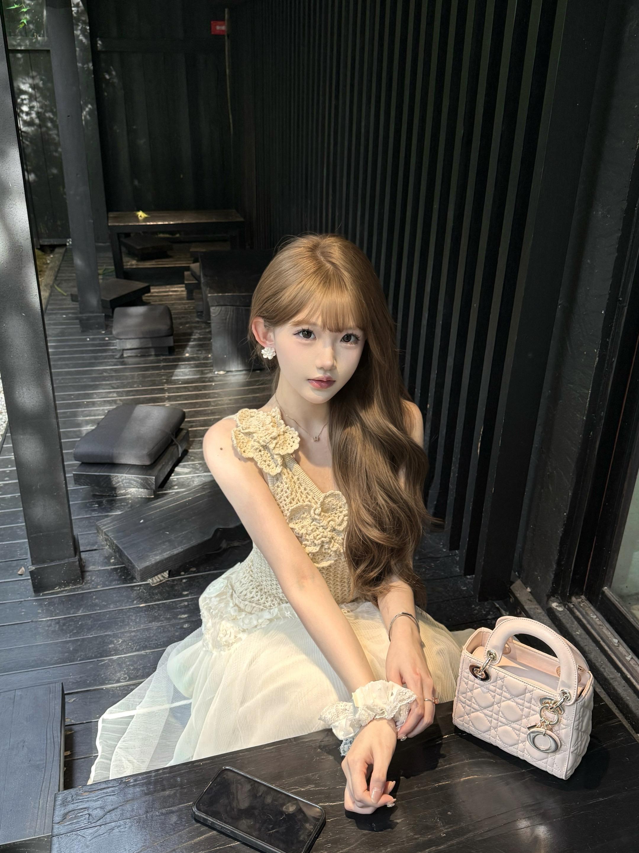 我的思念似六月里的小雨哗哗