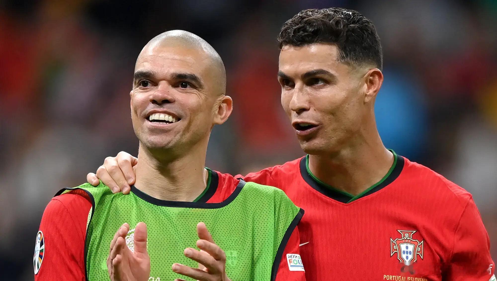 佩佩回忆C罗：曾愿为我让出薪水，还在医院陪我家人彻夜未眠佩佩离开皇马并非一时冲动