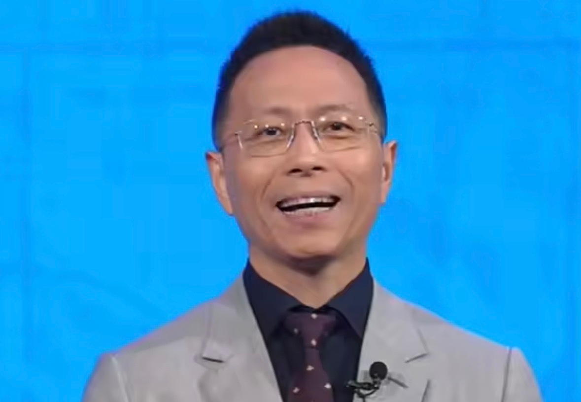 知名解说员詹俊分享了他对葡萄牙揭幕战对阵民主刚果的看法。詹俊：“对葡萄牙队来说，