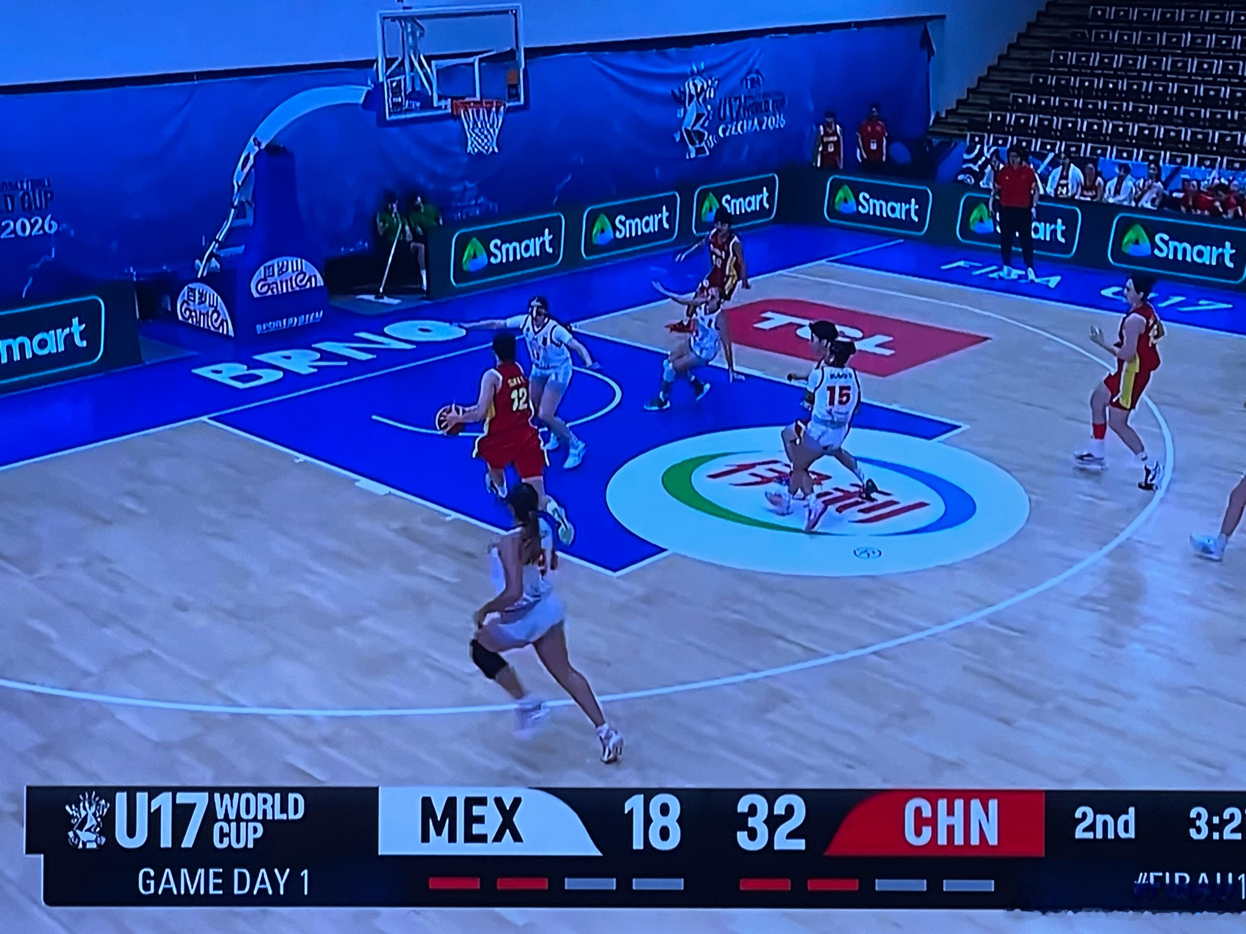 女篮U17世界杯开打了，年轻的中国姑娘们踏上新的征程，这支队伍在前一阵的热身赛上