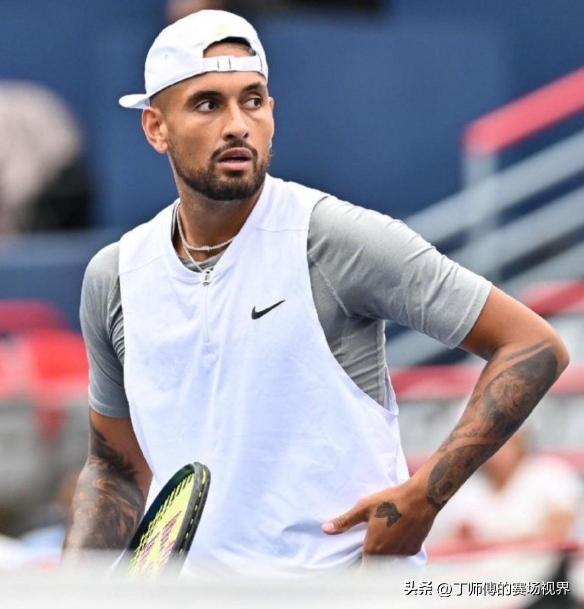 克耶高斯在一档采访中聊到了他对三巨头的看法。
一开场他就说，虽然德约科维奇是GO