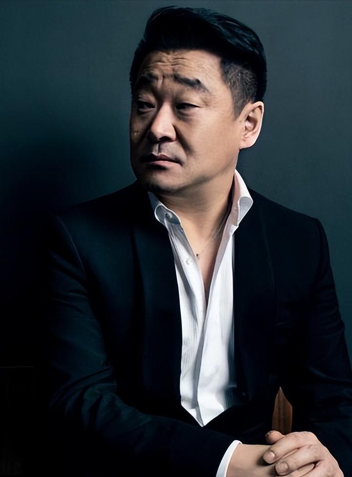 演员，张颂文说，一个人演技好，到底什么叫好，我想提一下天长地久这部电影，同时获得