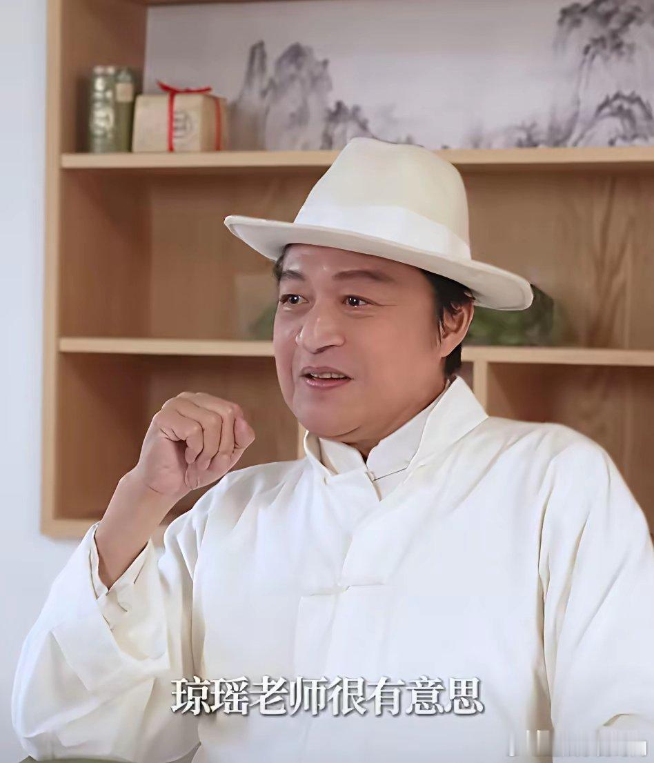 马景涛，难掩悲伤！4月8日深夜，64岁马景涛连夜冲上热搜，这次在他不仅哽咽，甚至