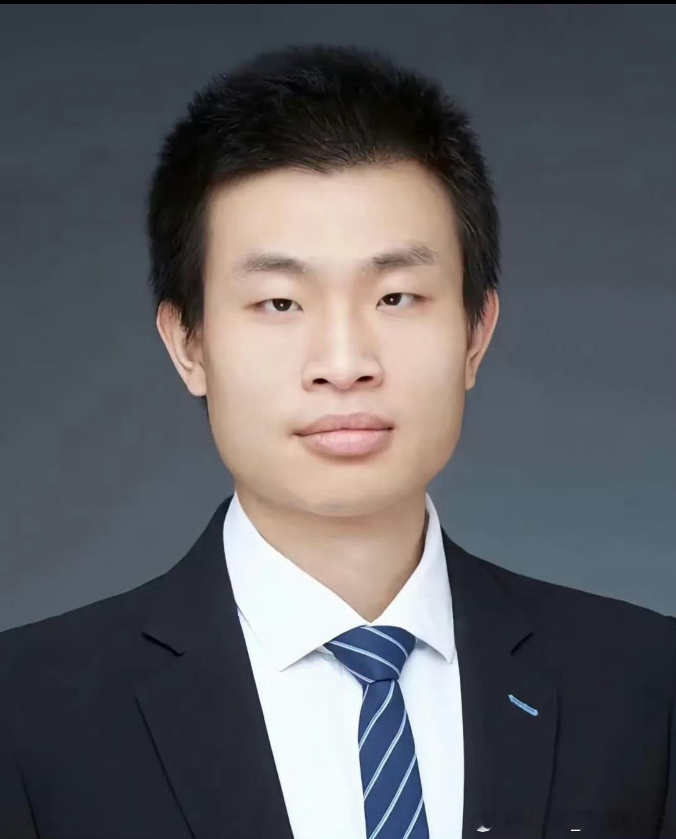 韦东奕称已受舆论影响不想再做回应不知道为什么会注册抖音号，其实安心的搞科研就很好