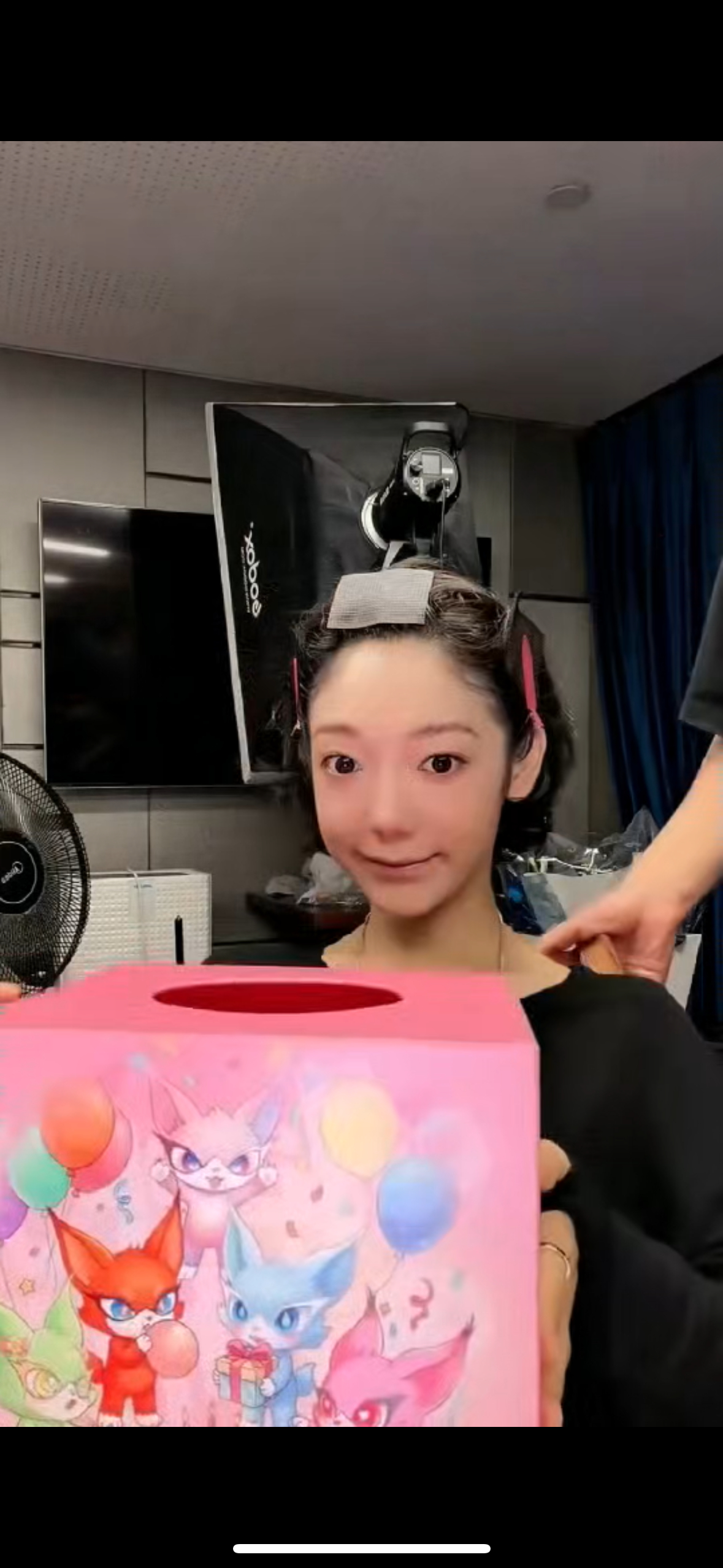 希林娜依高最喜欢喵小水希林娜依高直播说最喜欢蓝色的喵小水