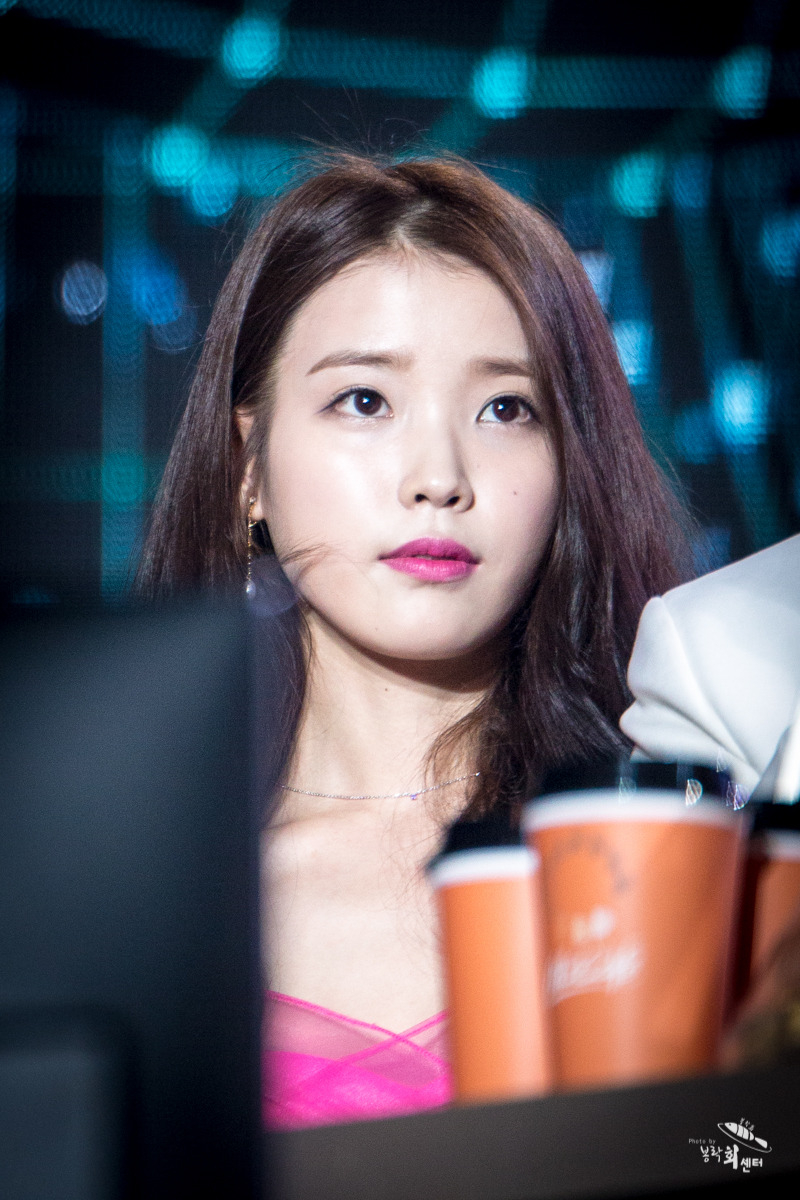 IU  ❤️IU韩国第一女solo 2015年时光机🐥151227 IU SB