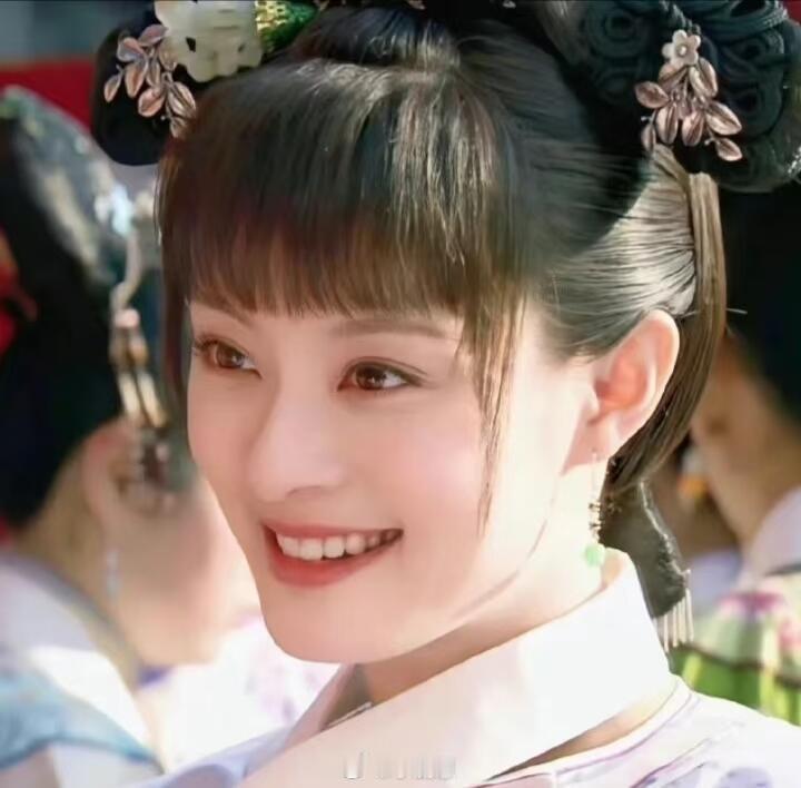 孙俪美回甄嬛时期 孙俪近期状态好好，瞬间找回当年演甄嬛的感觉，越来越好看，完全看