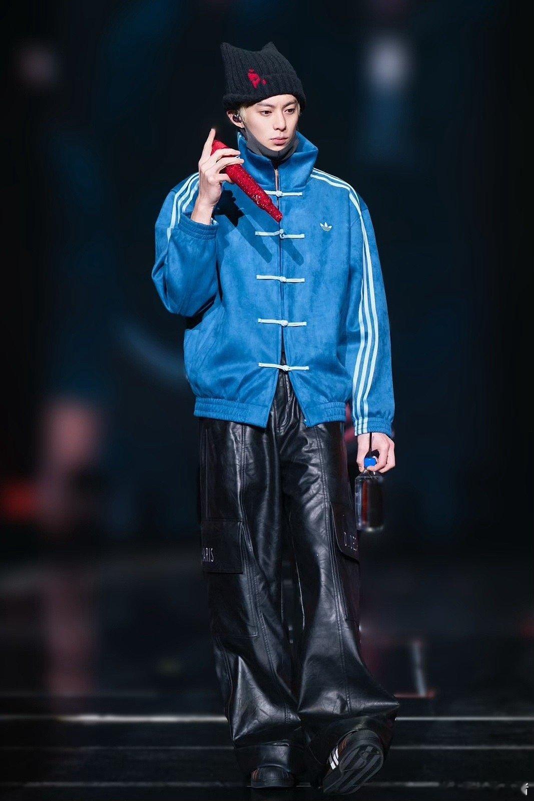 王鹤棣2026DPARTY演唱会彩排照～燥候今晚鹤帝的舞台