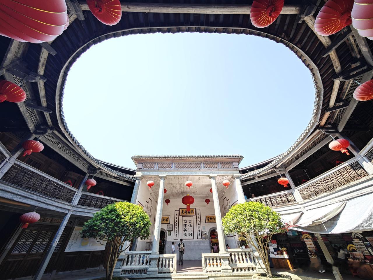 这样拍土楼，十分漂亮