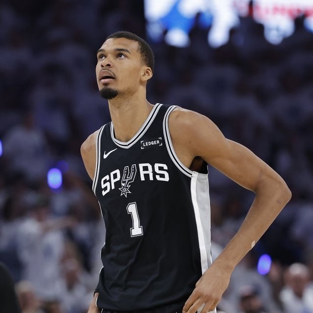 NBA官方已经警告文班亚马，原因是其违反了媒体采访相关规定。在G5结束后，文班亚
