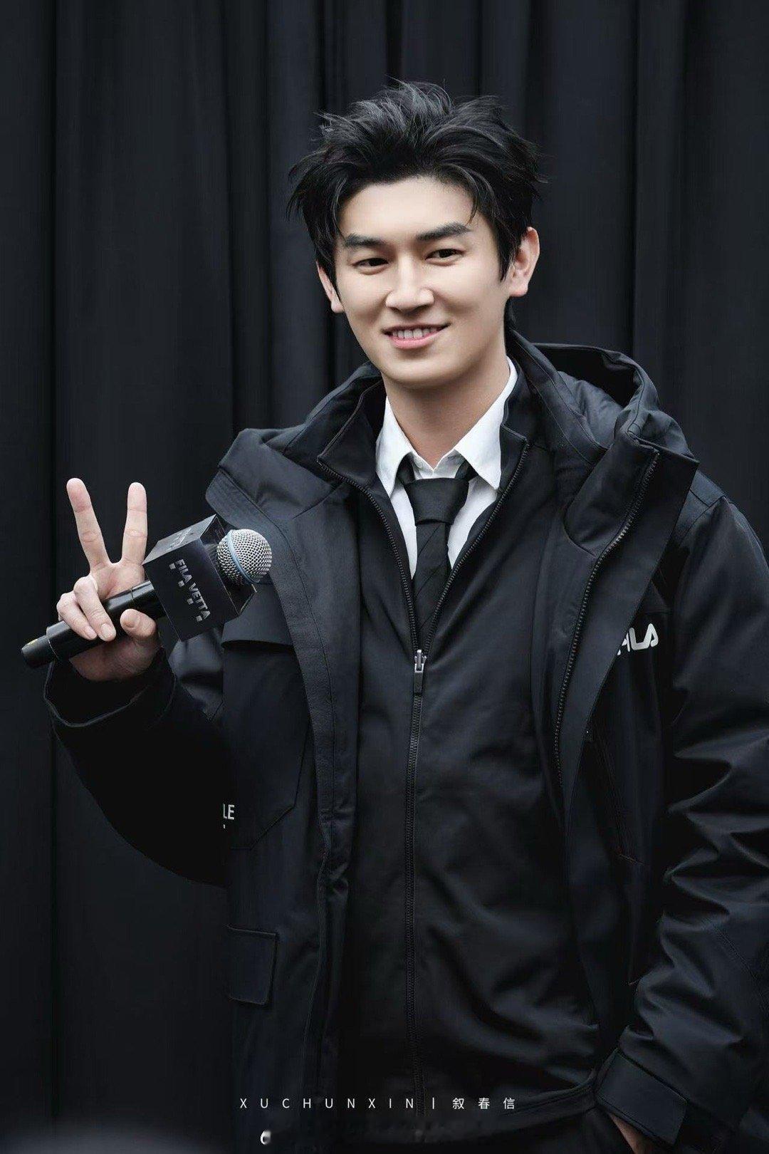 杨旭文昨日成都斐乐状态好正，太有质感了，唐诡奇谭今天也开播，工作忙碌起来真好！ 