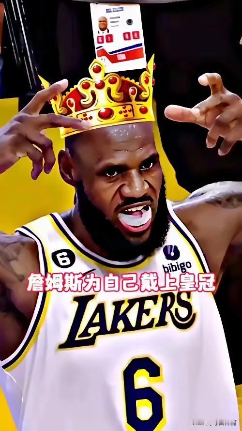 夸梅·布朗，前 NBA 水货状元，最近在他的节目《夸梅·布朗的水货生活》里疯狂开