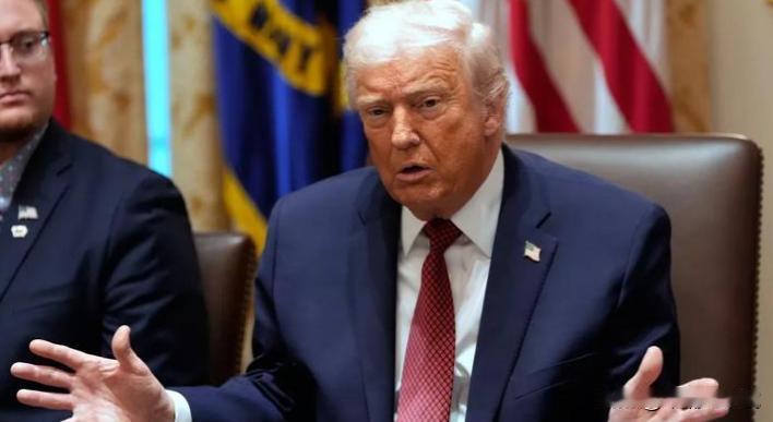 大家不知道有个感觉没，这两年有股风比较明显，就是叙利亚已经倒了，伊朗和古巴都深陷