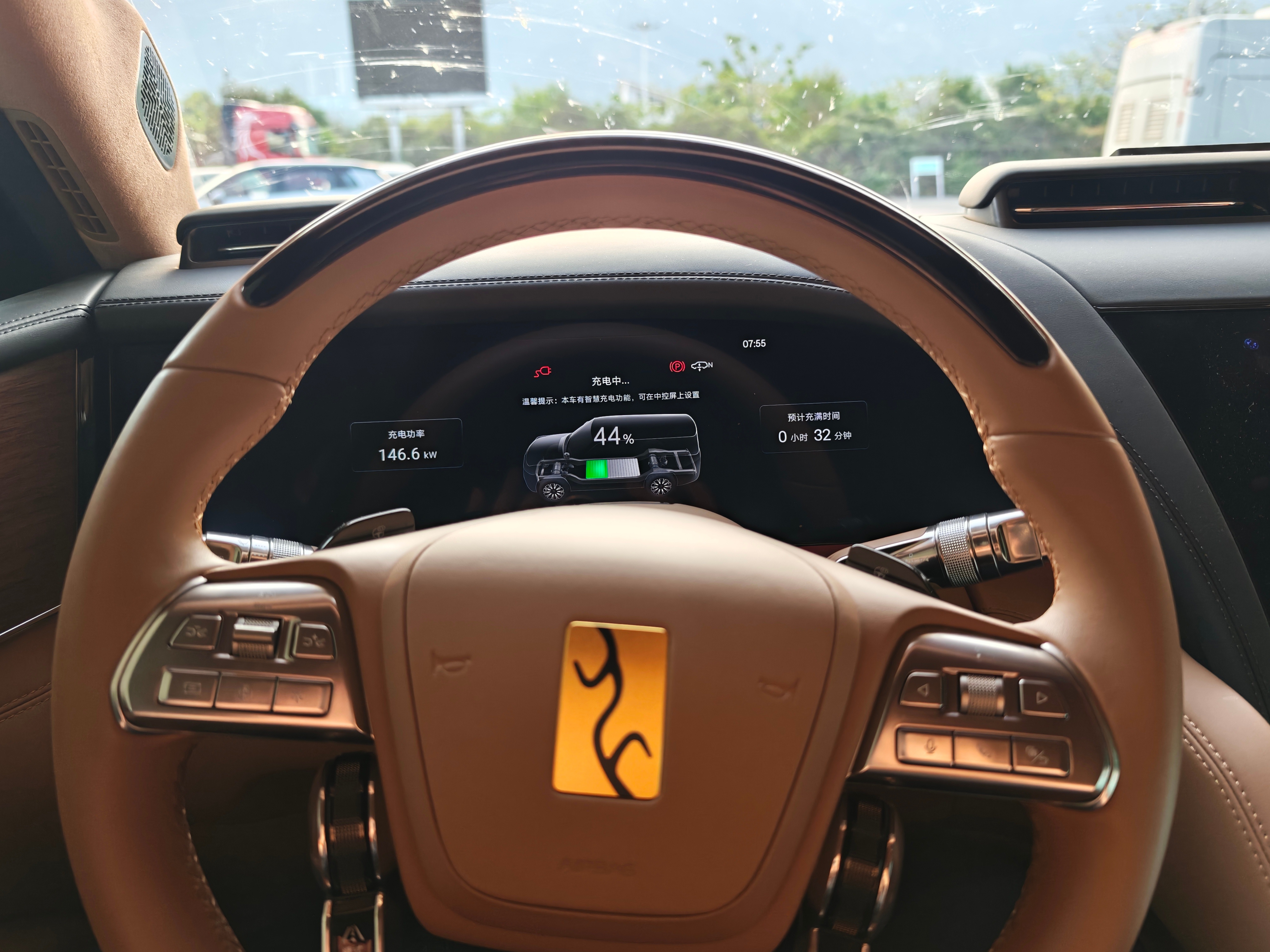 早啊宝们，900公里高速，我已经充了6次电了，太焦虑了