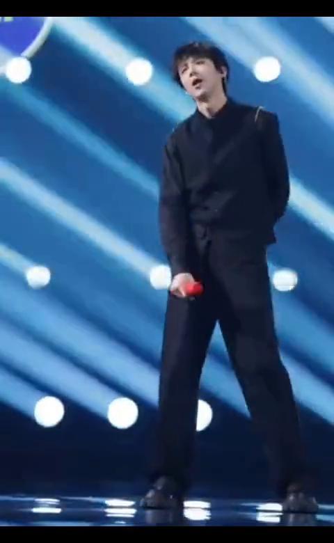 是说错了，是说错了，听到这么说，因为我的爱是朵朵，我的爱也是朵朵。