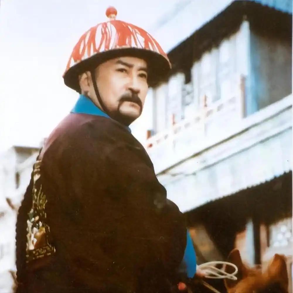 1861年11月，顾命大臣肃顺在护送咸丰灵柩回京的路上，在密云被突然抓捕，他后悔