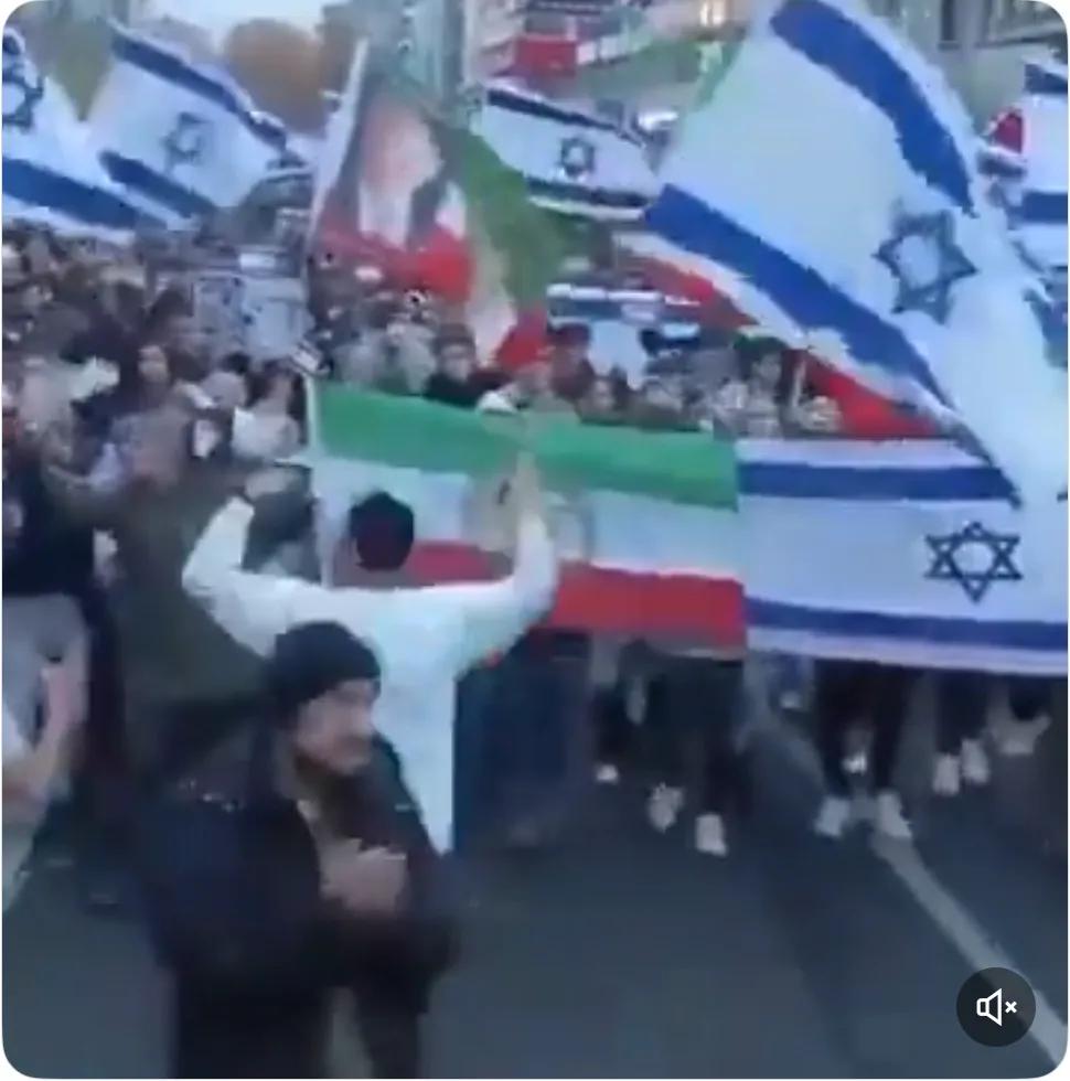 对于以色列承认索马里兰，中方坚决反对。

外交部发言人明确指出，索马里兰是索马里