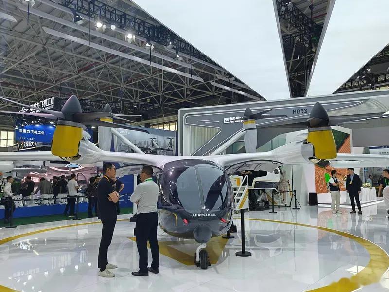 低空经济与文旅农业深度融合：驱动区域经济发展的新引擎以技术赋能、场景创新与产业链