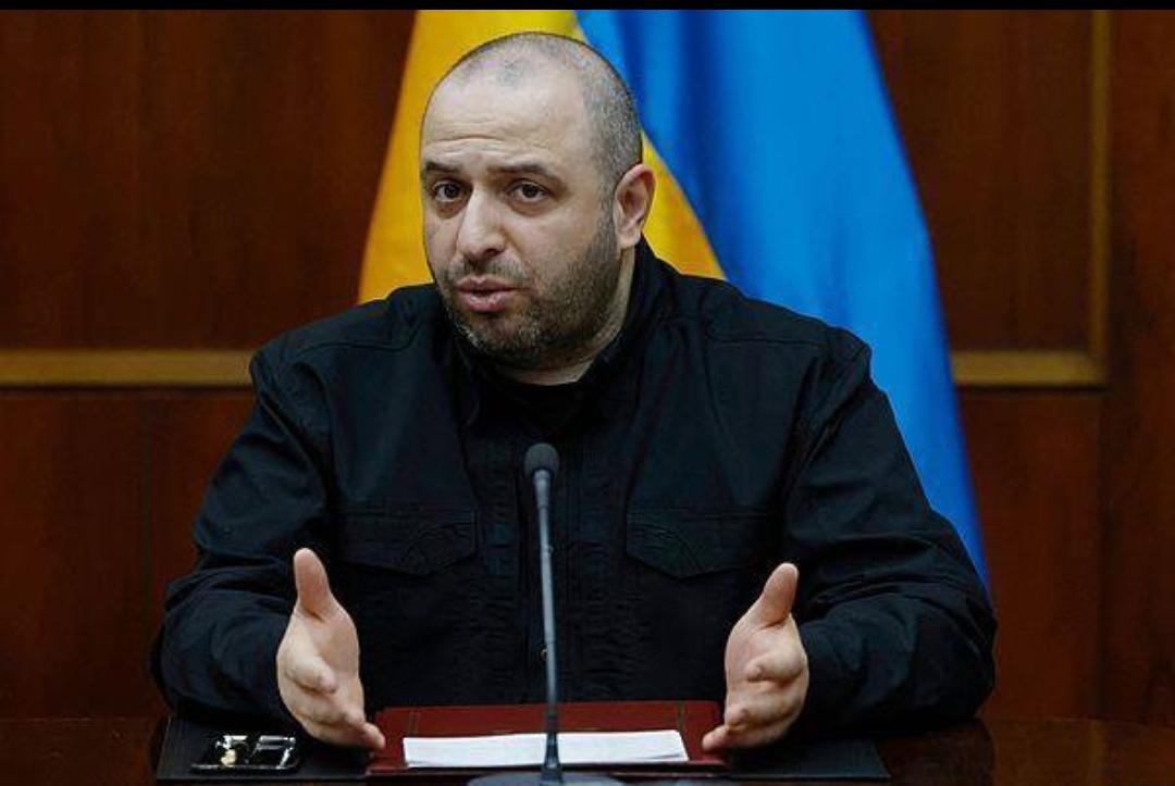 欧洲都反对的方案

美国硬逼乌克兰签

背后到底在打什么算盘？

乌克兰坚决拒绝